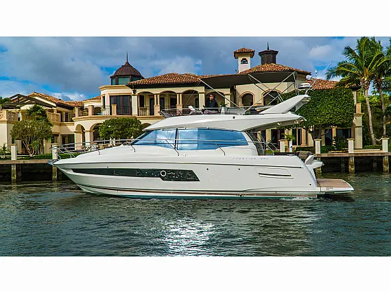 PRESTIGE 460 FLY
