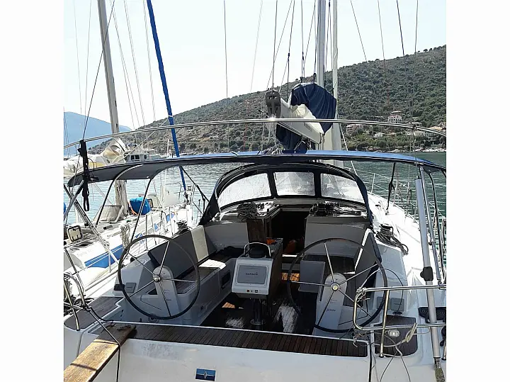 Bavaria 46 - External image