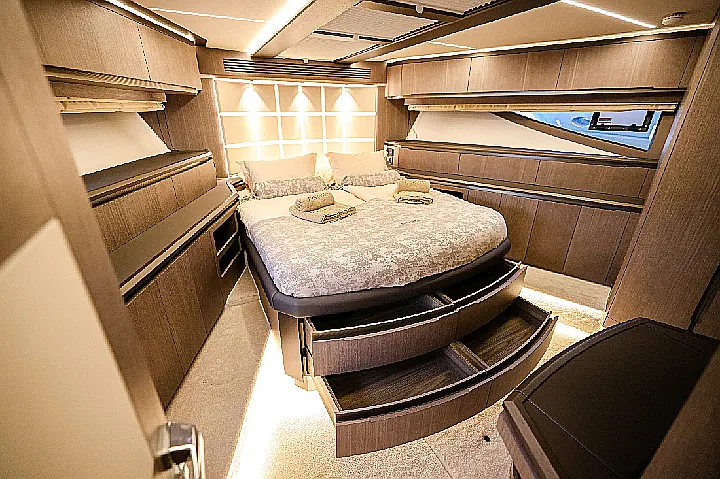 Galeon 640 Fly - 