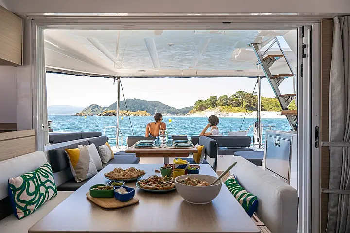 Lagoon 43 - 