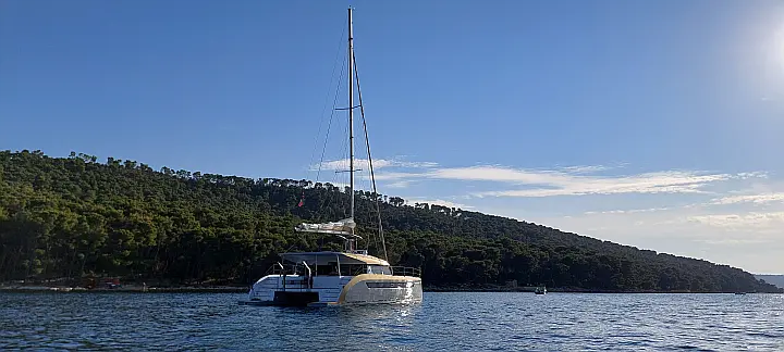 Luna 49 - 