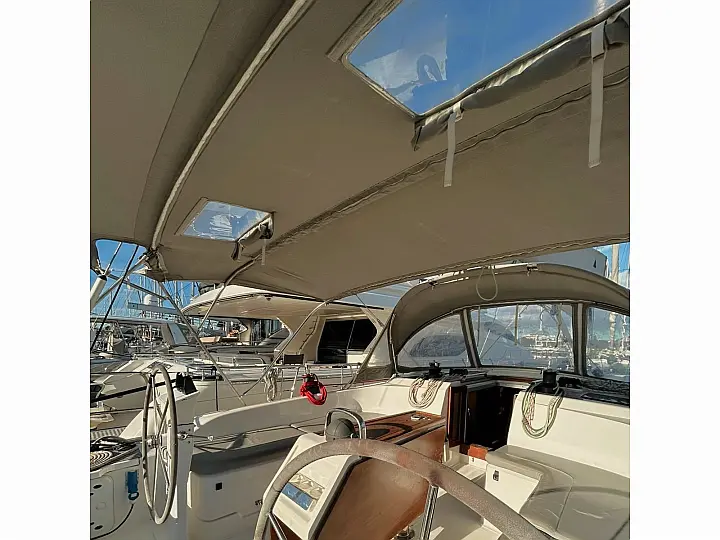 Bavaria Cruiser 51 (5 cab) - External image