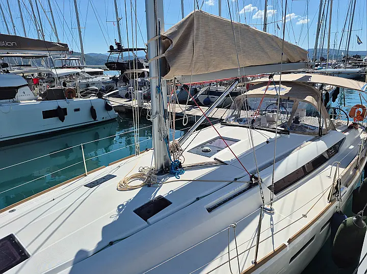 Sun Odyssey 439 - 