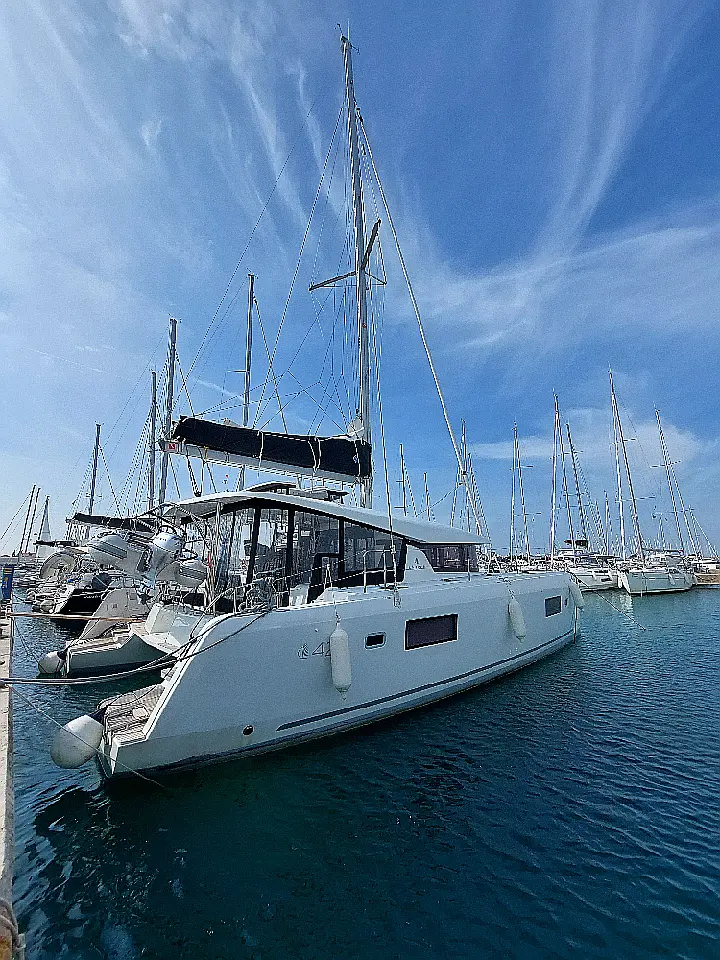 Lagoon 42  - 