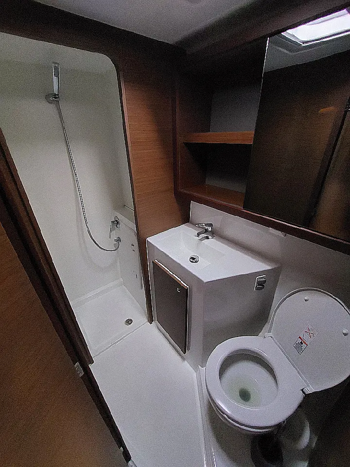 Lagoon 42  - 