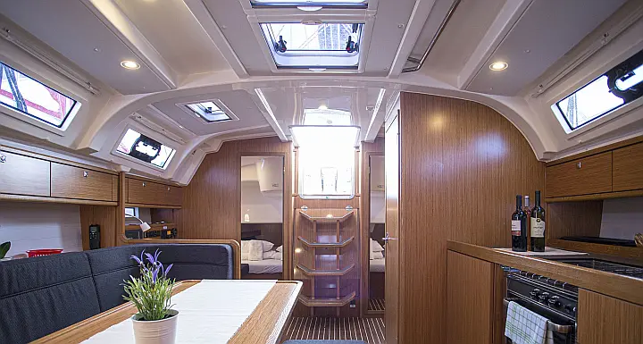 Bavaria Cruiser 41 - 