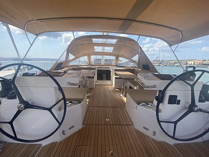 Bavaria C57 Style - 