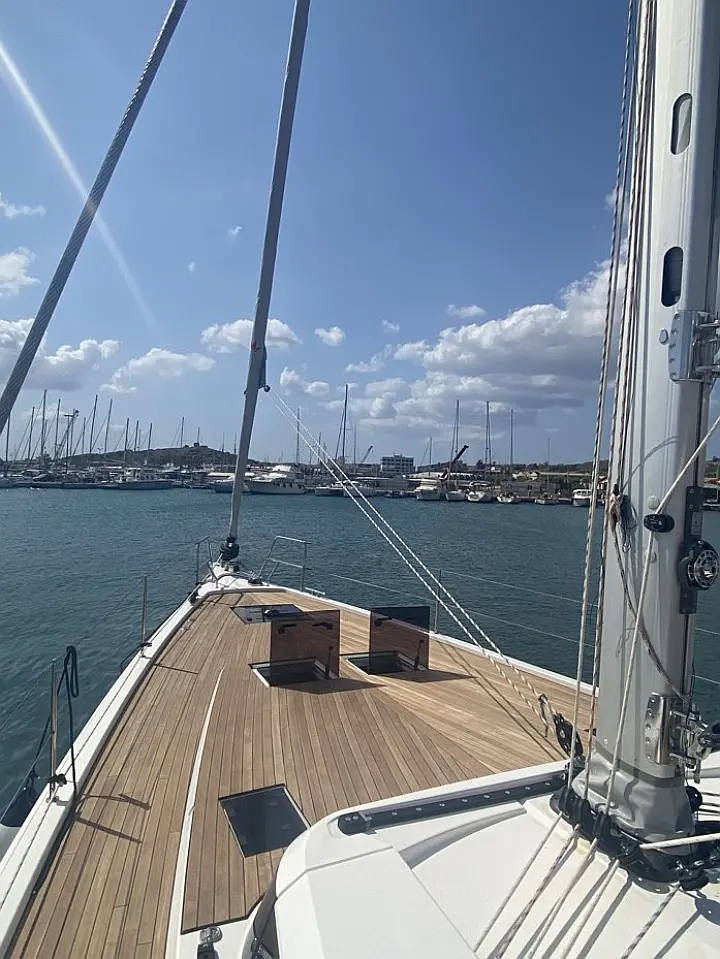 Bavaria C57 Style - 