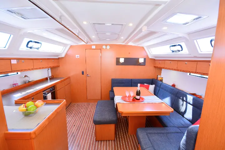 Bavaria Cruiser 46 - 