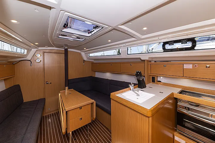 Bavaria Cruiser 34 Style - 
