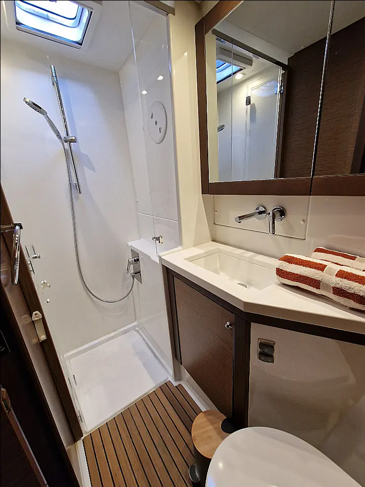 Lagoon 450 Sport - 