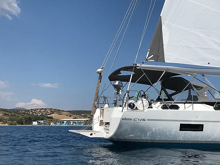 Bavaria C45 Style - 