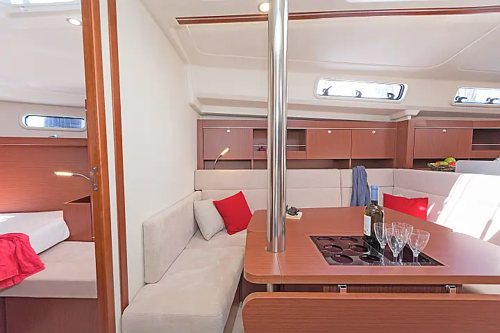 Hanse 385 - 