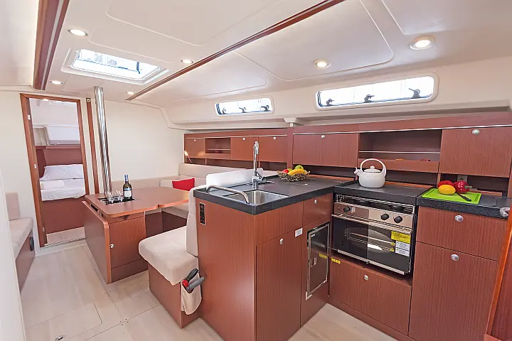 Hanse 385 - 