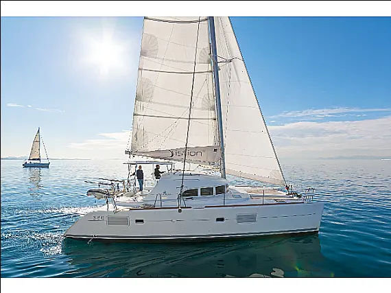 Lagoon 380 S2