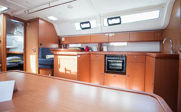 Bavaria Cruiser 51 - 