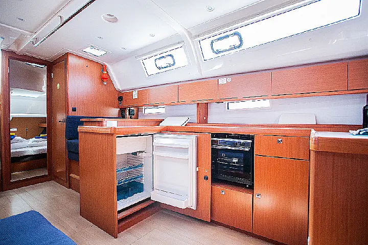 Bavaria Cruiser 51 - 