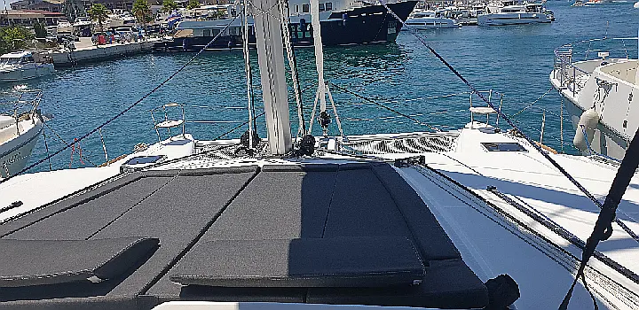 Lagoon 450 Fly - 