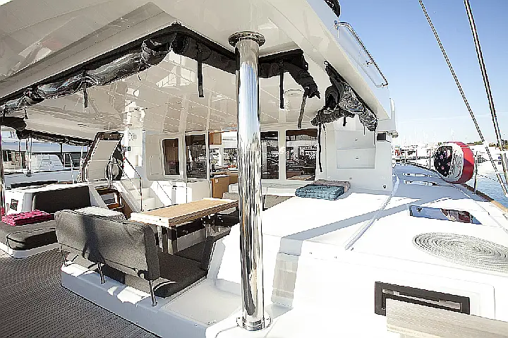 Lagoon 52 FLY - 