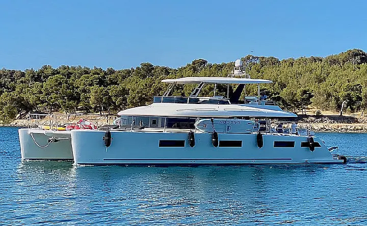 Lagoon 630 Power - 