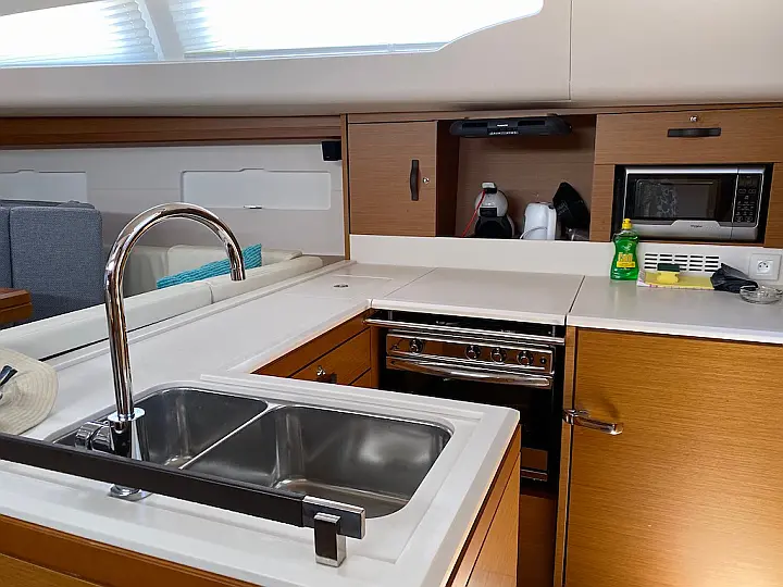 Jeanneau 51 - 