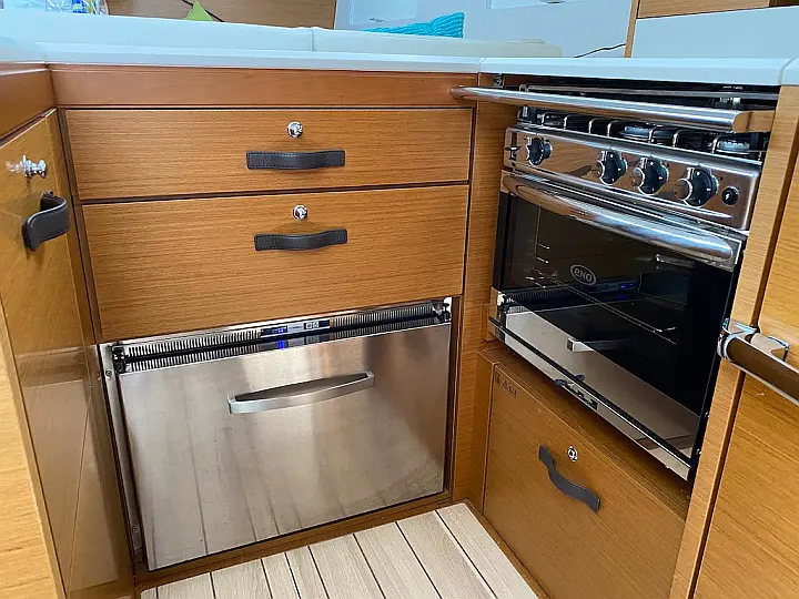 Jeanneau 51 - 