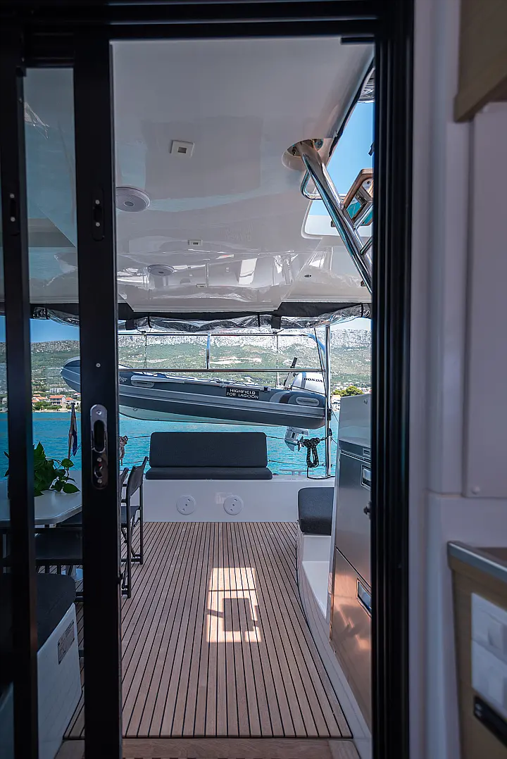 Lagoon 42 Owner version - 