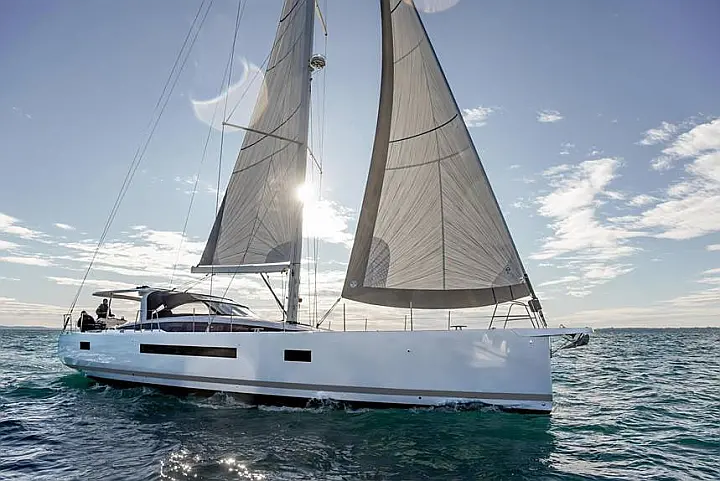 Jeanneau 65 - 