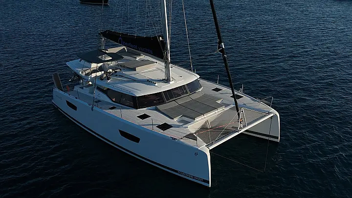 Fountaine Pajot 47 TANNA LUX (GEN,AC,WATERMAKER) - 