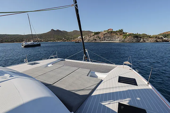 Fountaine Pajot 47 TANNA LUX (GEN,AC,WATERMAKER) - 