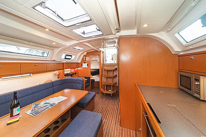 Bavaria Cruiser 41 - 