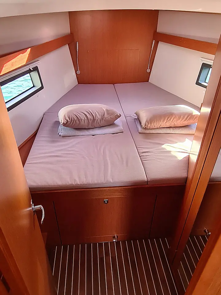 Bavaria  C42 - 