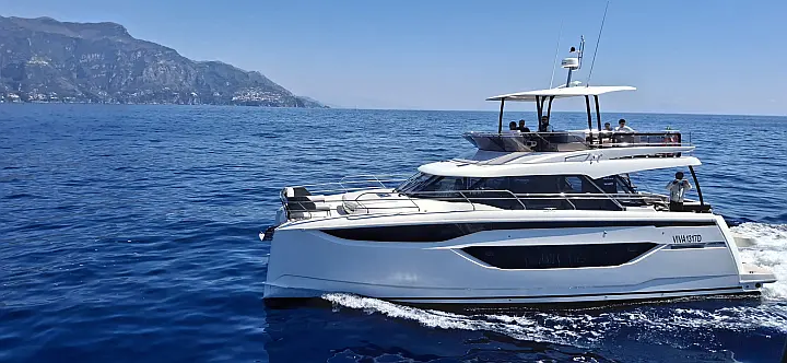 Prestige M48 - 