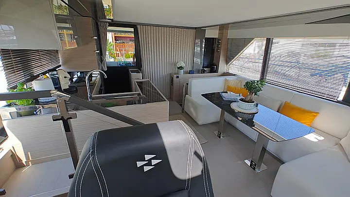Prestige M48 - 