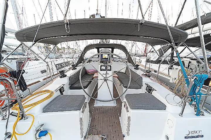 Hanse 400. - 