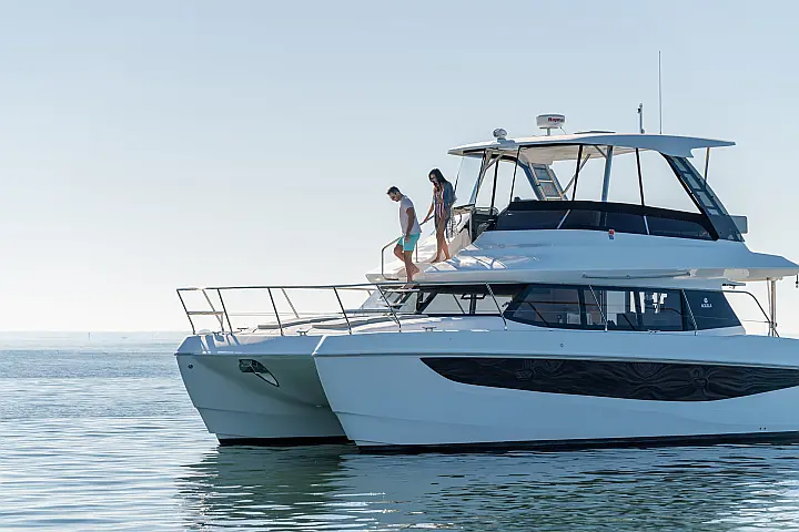 Aquila 42 - 