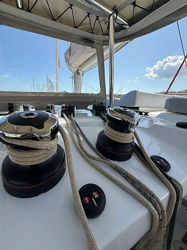 Lagoon 43 - 