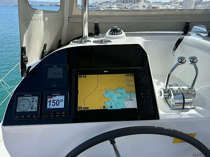 Lagoon 43 - 