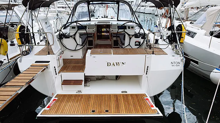 Bavaria C45 A/C & GEN - 