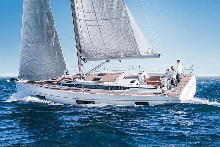 Bavaria C45 A/C & GEN - 