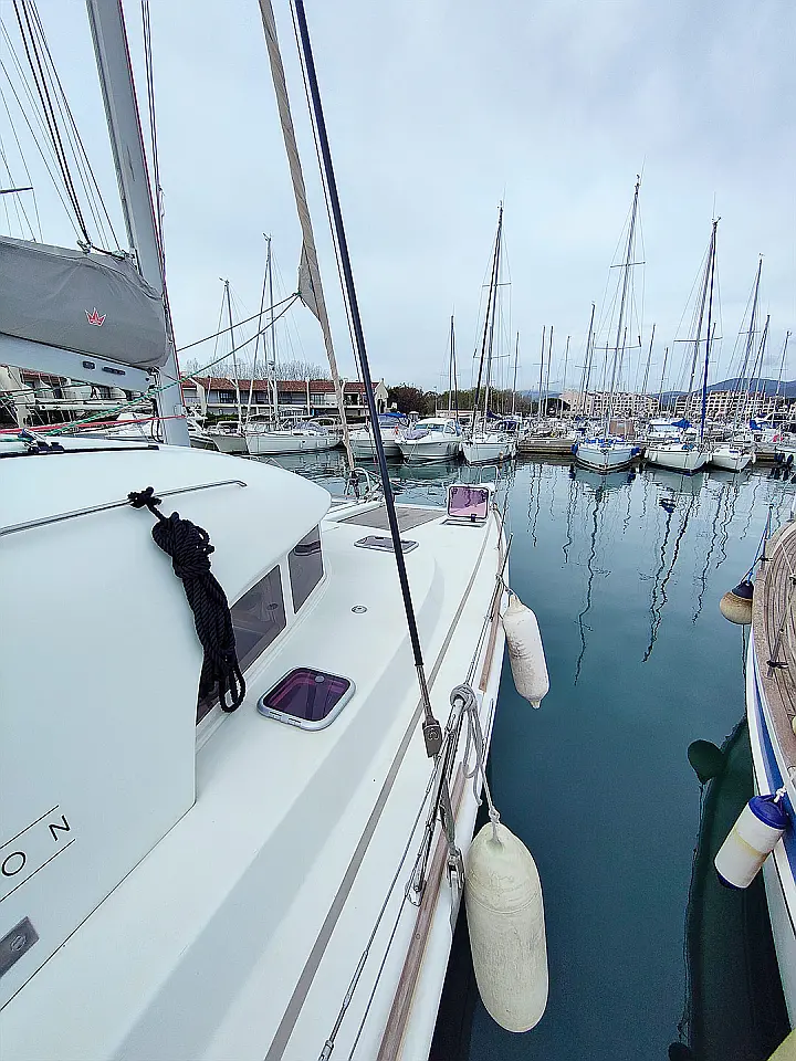 Lagoon 380 - 