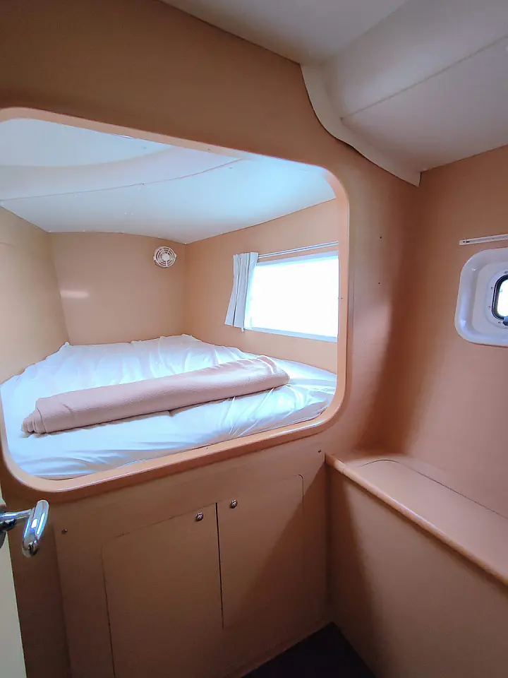 Lagoon 380 - 