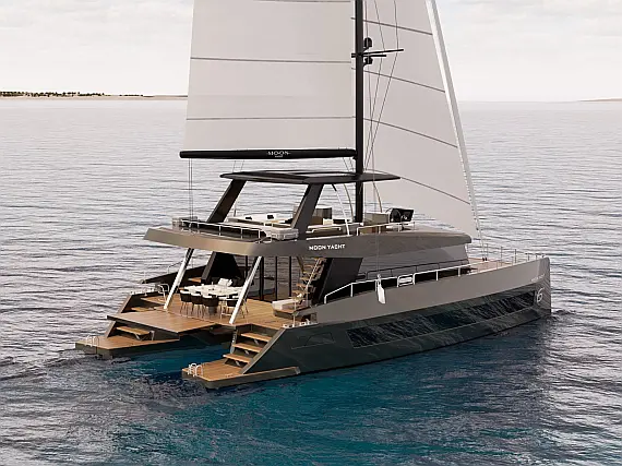 Moon Yacht 65