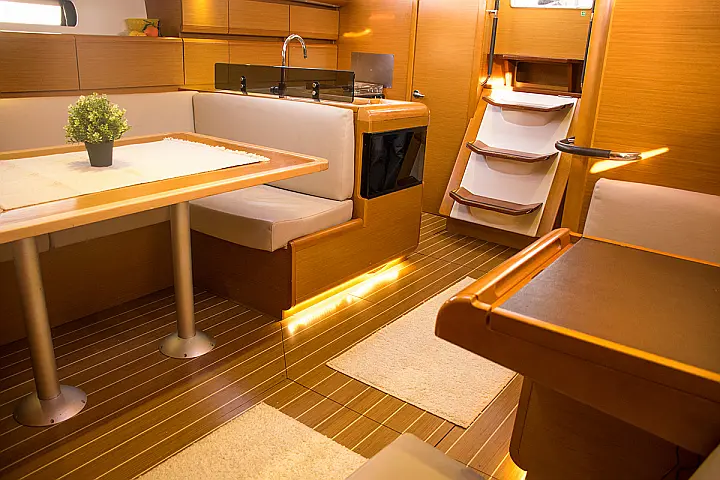 Sun Odyssey 439 - 