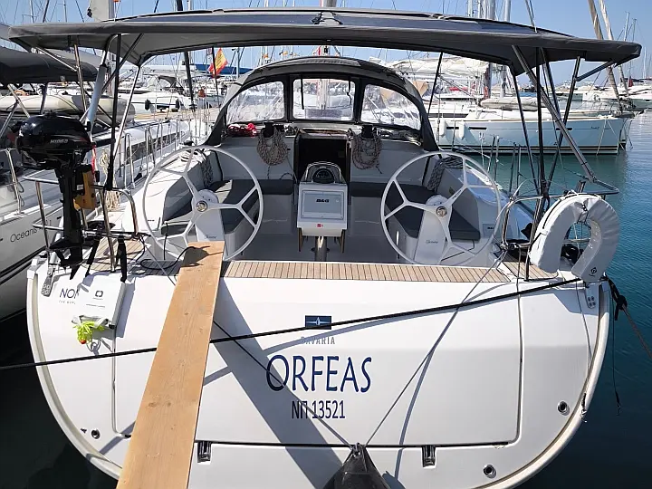 Bavaria Cruiser 46 - 3 cabins version - External image