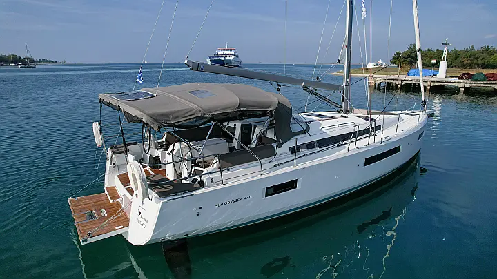 Sun Odyssey 440 - 