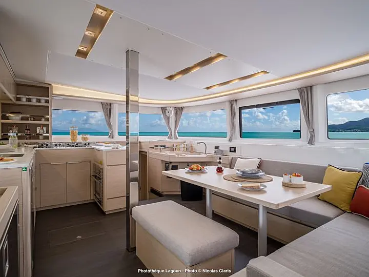 Lagoon 46 - 