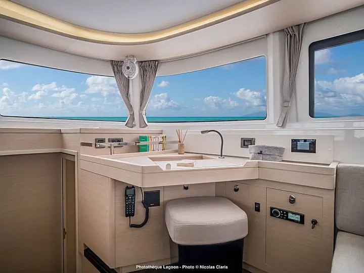 Lagoon 46 - 