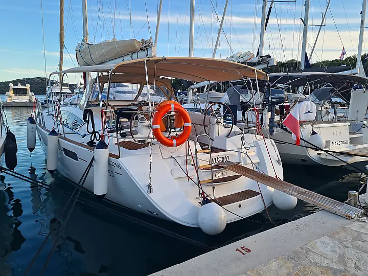 Jeanneau 53 - 