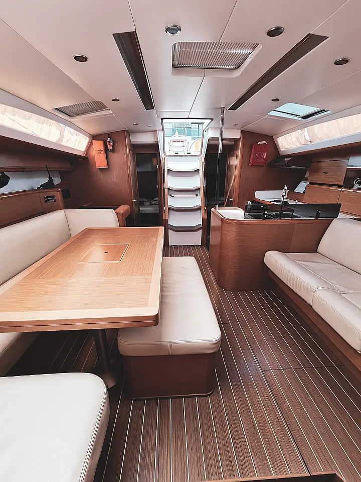 Jeanneau 53 - 
